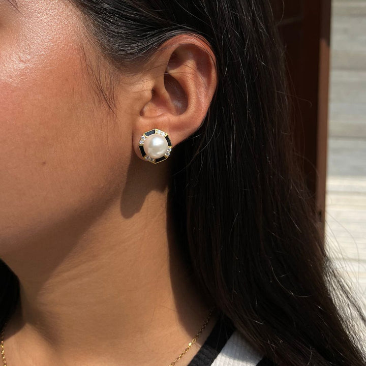 Moonlit Pearls Studs