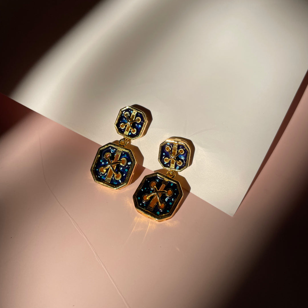 Midnight Sky Earrings – Elegance Meets Cosmic Inspiration