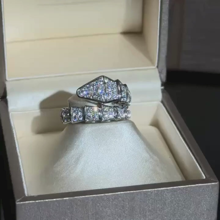 Regalia Arc Ring