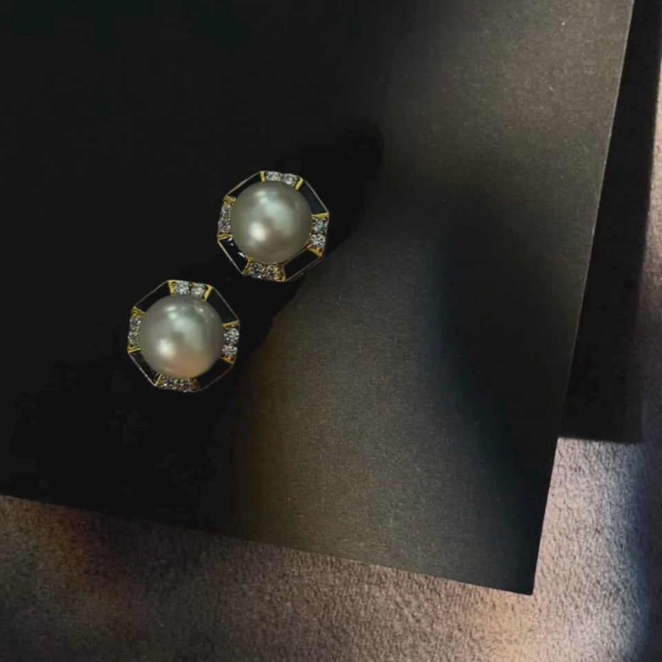 Moonlit Pearls Studs